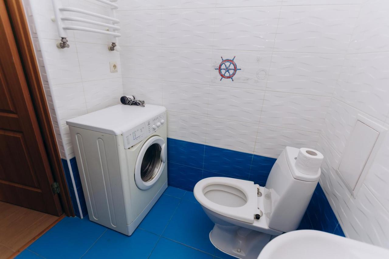 Затишні Apartments Біля Жд Вокзалу Iwano-Frankiwsk Zewnętrze zdjęcie